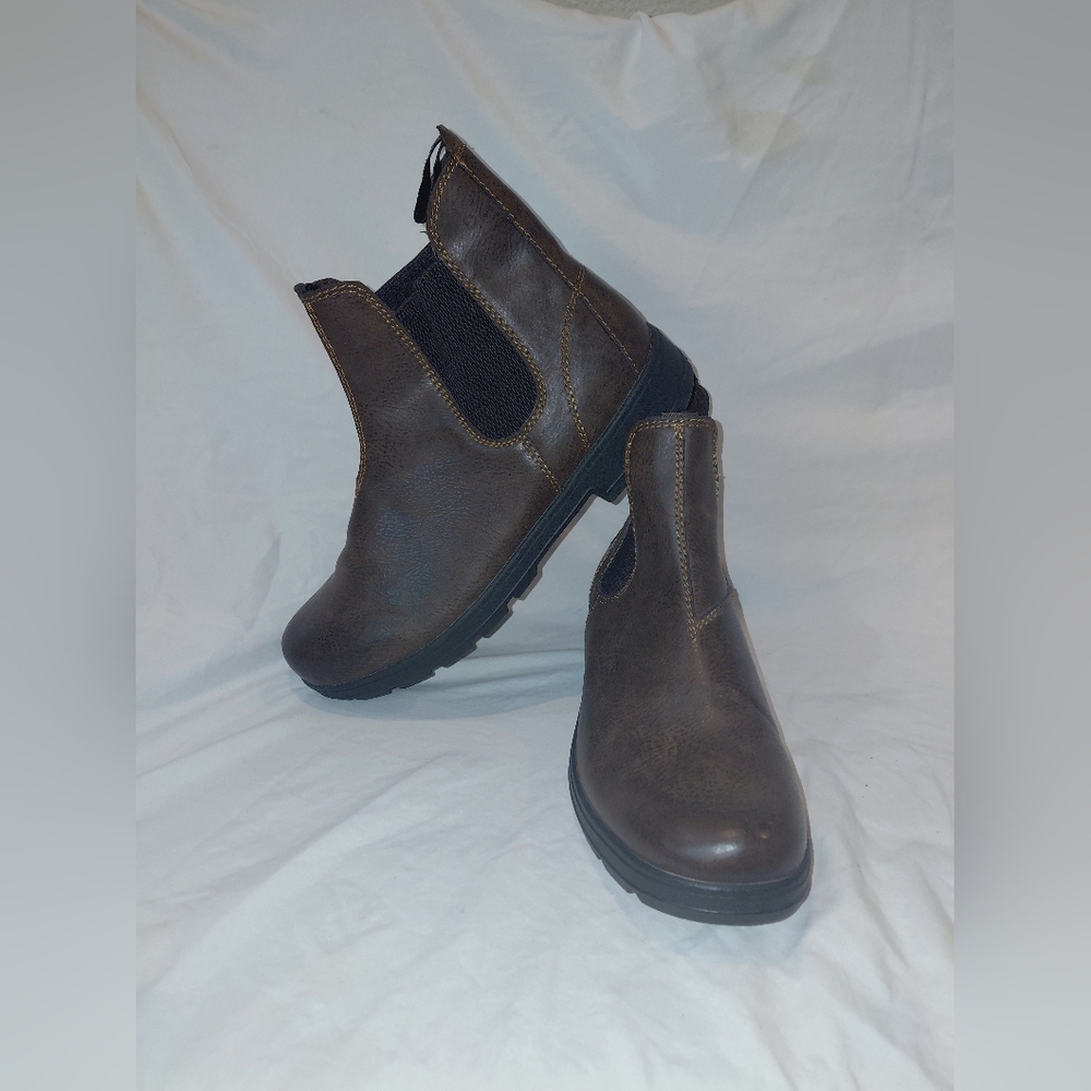Men's Brown Leather Boots - Picture 1 of 7
